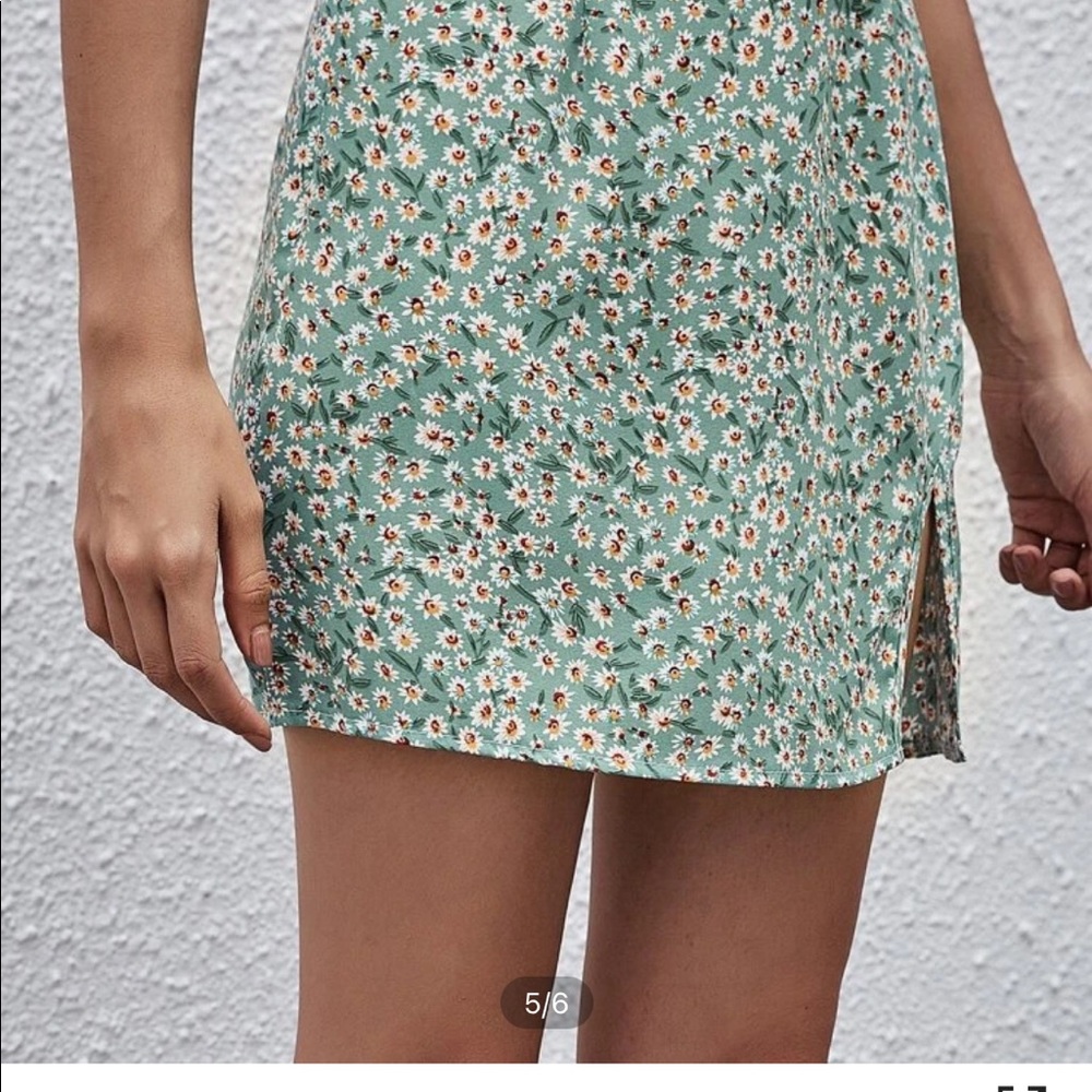 *NEVER WORN BEFORE* Mini skirt! SHEIN.